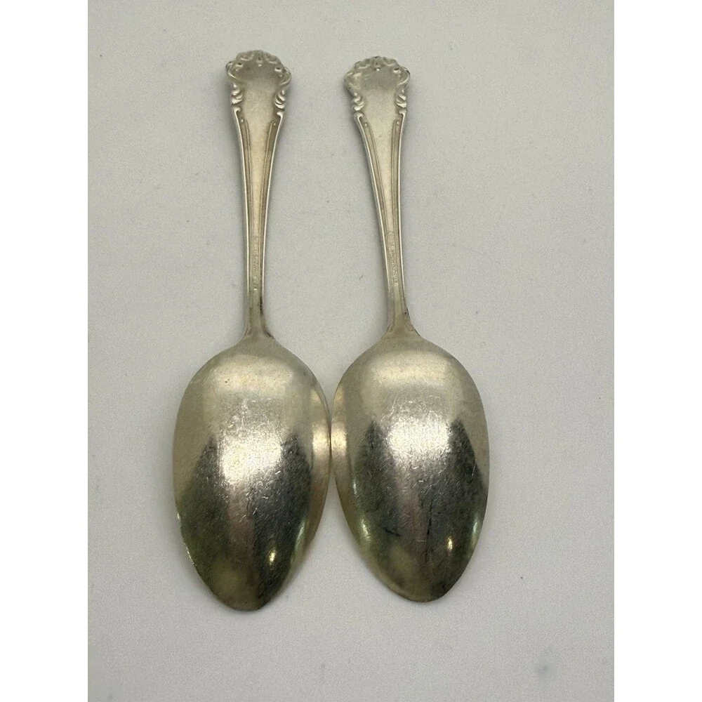 Oneida Community‎ Plate Silverplate Spoons Set of 2 Vintage Mid-20th Century